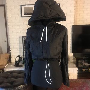 Black crop windbreaker jacket